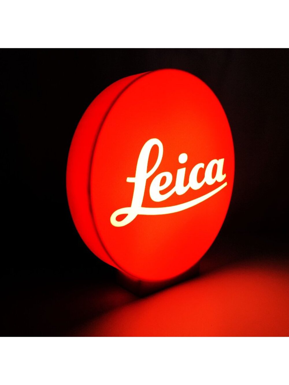 Leica Logo LED Light Box Sign – 9" Round USB-Powered Photography Studio Decor –